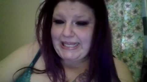 Snapshot of stephanie9034 chatting on February 17, 10:47 pm stephanie9034 online show from February 17, 10:47 pm
