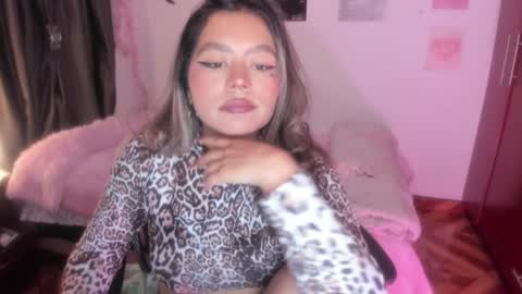 Stephanie  online show from January 17, 1:10 am