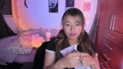 Stephanie  online show from March 31, 1:18 am