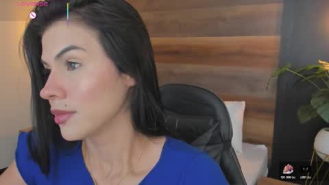 S T E P H A N Y A online show from February 9, 7:18 pm