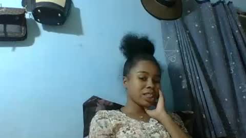 stephaolysca online show from April 14, 1:06 pm