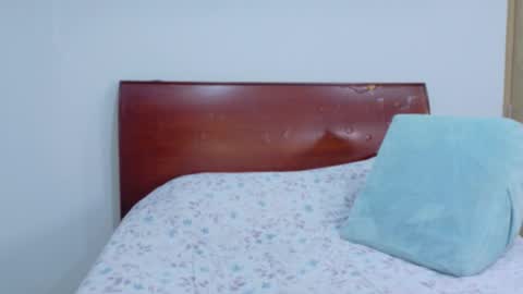 Stephany online show from October 6, 3:59 am