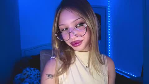 Stef online show from February 23, 2:58 pm