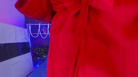 Stephie online show from March 26, 6:52 am