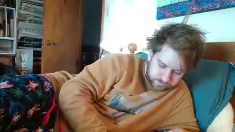 Snapshot of sterben13v chatting on February 7, 2:21 pm Ian23602 online show from February 7, 2:21 pm