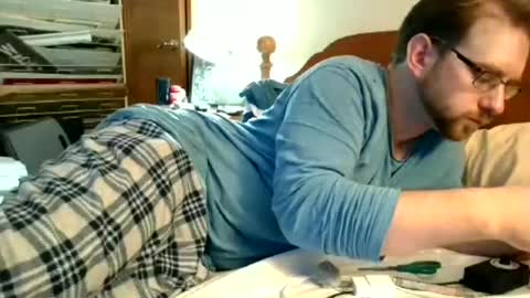 Snapshot of sterben13v chatting on July 5, 1:23 am Ian23602 online show from July 5, 1:23 am