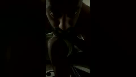 Snapshot of steve_dcosta chatting on July 11, 4:48 am steve_dcosta online show from July 11, 4:48 am