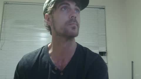 Snapshot of steveaussie chatting on December 29, 6:38 pm Australian420 online show from December 29, 6:38 pm