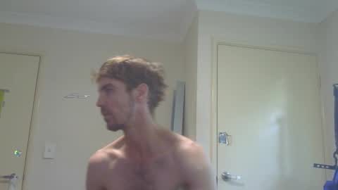Snapshot of steveaussie chatting on March 1, 4:47 am Australian420 online show from March 1, 4:47 am