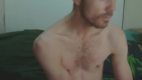 Snapshot of steveaussie chatting on February 11, 5:29 pm Australian420 online show from February 11, 5:29 pm