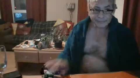 Snapshot of stevejm3740 chatting on December 31, 8:23 pm stevejm3740 online show from December 31, 8:23 pm