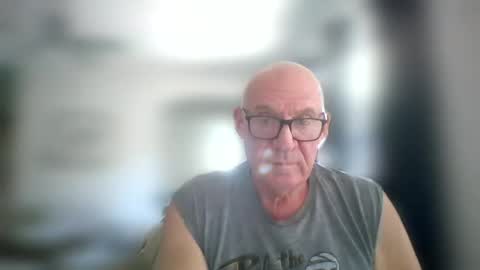 Snapshot of stevejons47 chatting on June 25, 4:00 pm stevejons47 online show from June 25, 4:00 pm
