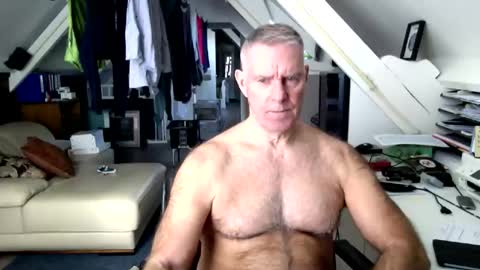 stevetwo online show from March 3, 12:11 pm