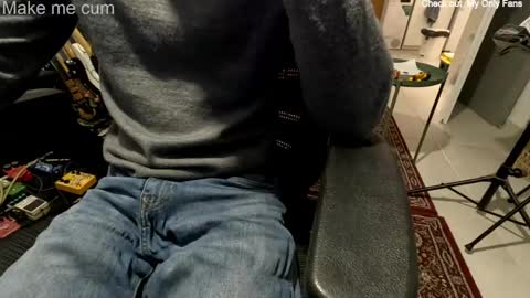 stevie_grey online show from May 6, 6:46 pm