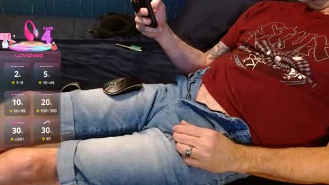 Snapshot of steviestiff chatting on June 22, 11:07 am Steve online show from June 22, 11:07 am