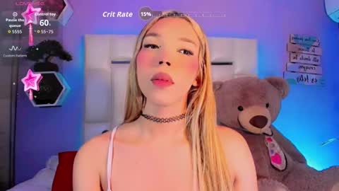 Steisee Reyes online show from November 9, 10:30 pm