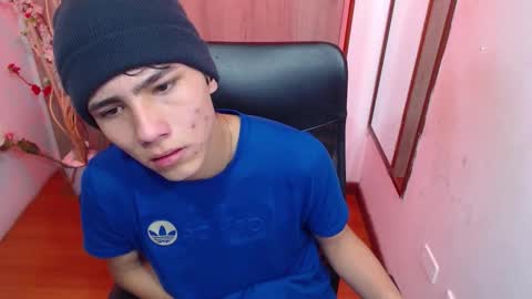 Snapshot of stich_23 chatting on February 11, 1:16 pm Stich online show from February 11, 1:16 pm