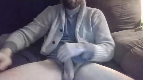 Snapshot of stickywhiteslime chatting on January 16, 10:25 pm stickywhiteslime online show from January 16, 10:25 pm
