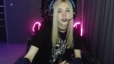 Steve online show from January 8, 5:59 pm