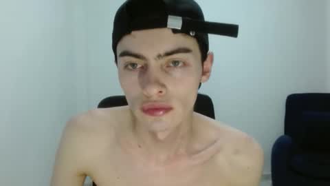 stiv_grant online show from March 3, 1:12 am