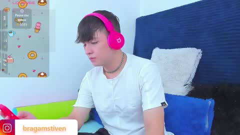 Stiven Bragam online show from October 3, 12:24 pm