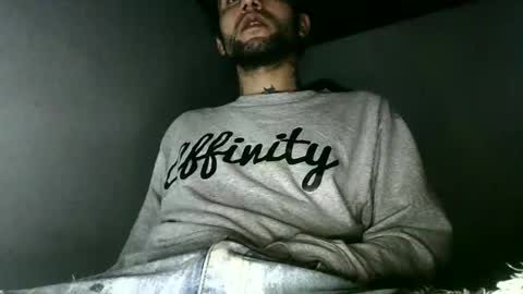 stiven online show from March 31, 3:19 am