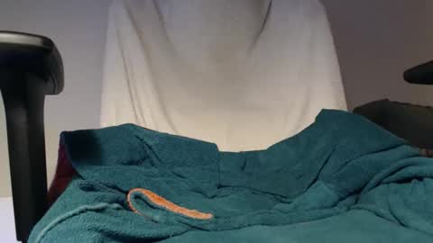 Snapshot of stivglatpik chatting on October 26, 8:37 pm stivglatpik online show from October 26, 8:37 pm