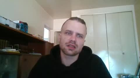 Snapshot of stockingsnfeet chatting on April 30, 10:43 am stockingsnfeet online show from April 30, 10:43 am