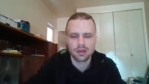 Snapshot of stockingsnfeet chatting on May 3, 7:25 am stockingsnfeet online show from May 3, 7:25 am