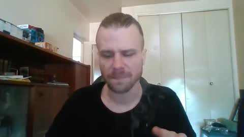 Snapshot of stockingsnfeet chatting on May 9, 12:10 pm stockingsnfeet online show from May 9, 12:10 pm