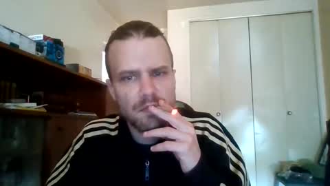 Snapshot of stockingsnfeet chatting on June 6, 11:37 am stockingsnfeet online show from June 6, 11:37 am