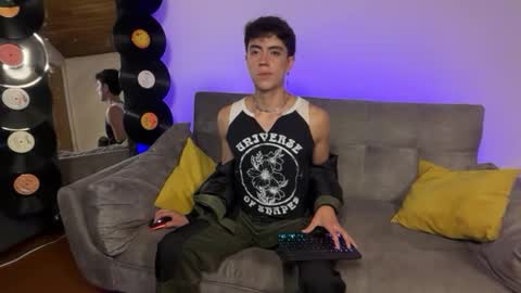 Stolas online show from February 12, 12:27 am