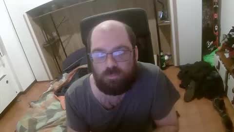 Snapshot of stonedd123 chatting on April 3, 7:23 pm fabio online show from April 3, 7:23 pm