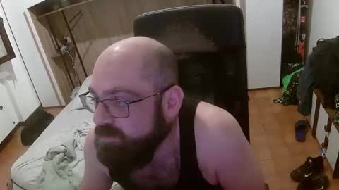 Snapshot of stonedd123 chatting on June 1, 5:14 pm fabio online show from June 1, 5:14 pm
