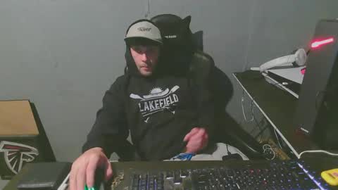 Snapshot of stonedpanda77 chatting on December 25, 4:54 am stonedpanda77 online show from December 25, 4:54 am