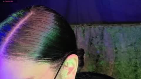 Snapshot of stonned_candy chatting on October 31, 11:28 pm Liz online show from October 31, 11:28 pm