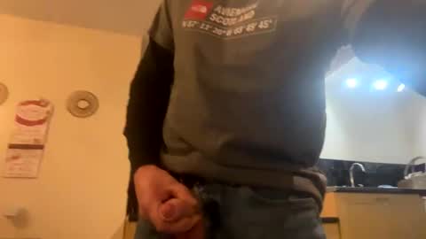 Snapshot of stoodley22 chatting on December 8, 4:50 pm Stoodley22 online show from December 8, 4:50 pm