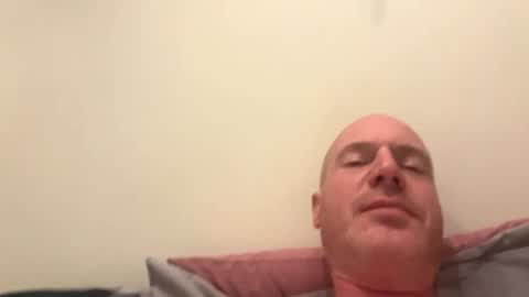 Stoodley22 online show from April 18, 7:18 pm