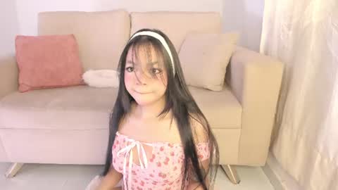 Snapshot of stormi___1 chatting on July 27, 6:59 pm Zoe -INDEPENDENT MODEL online show from July 27, 6:59 pm
