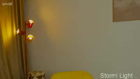 Stormi online show from February 25, 8:40 pm