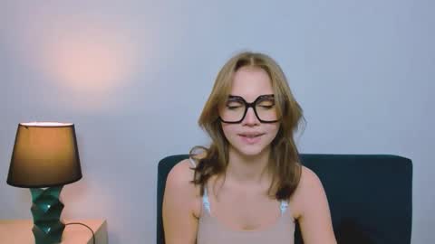 Stormi online show from March 4, 3:51 pm