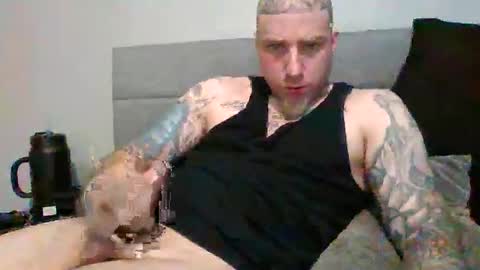 Snapshot of storminak93 chatting on May 25, 5:19 pm storminak93 online show from May 25, 5:19 pm