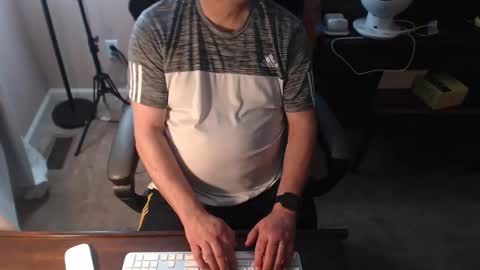 Snapshot of stormy6569 chatting on March 4, 4:20 pm Stormy6569 online show from March 4, 4:20 pm