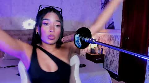 Snapshot of stormybdsm chatting on May 7, 6:24 pm Stormy online show from May 7, 6:24 pm