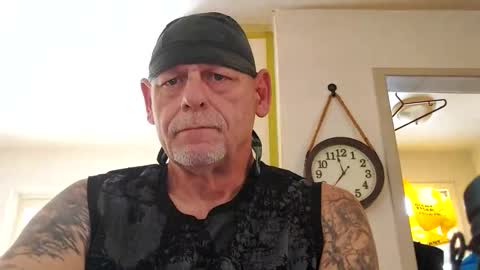 Snapshot of stormynorm14 chatting on December 1, 4:34 pm stormynorm14 online show from December 1, 4:34 pm