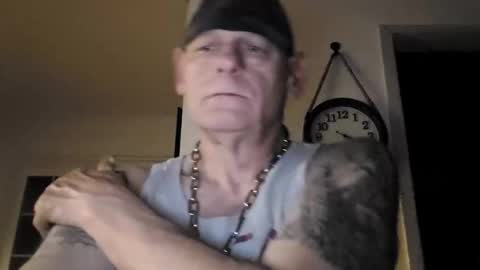 Snapshot of stormynorm14 chatting on June 6, 8:19 am stormynorm14 online show from June 6, 8:19 am