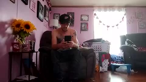 Streetwyze online show from December 2, 8:11 pm