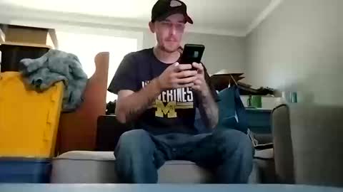 Streetwyze online show from October 11, 4:38 pm