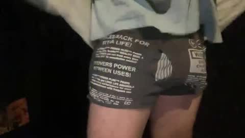 str8baterboy online show from March 30, 9:05 pm