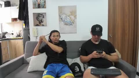 Snapshot of straight__friends chatting on June 17, 1:45 pm straight__friends online show from June 17, 1:45 pm